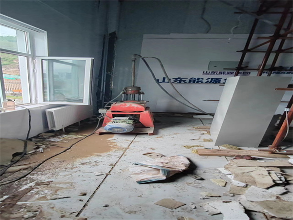 龙亭地基基础下沉墙体裂缝加固注浆顶升施工